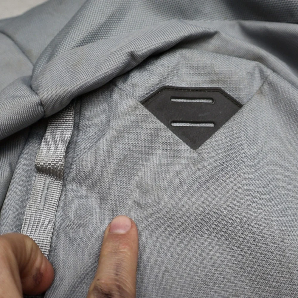 North Face Backpack Men OS‎ Grey Connector Travel Outdoor Commuter Daypack LOGO